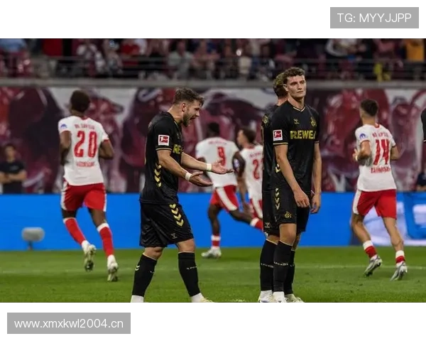 阿贾克斯争冠能力明显下降：球队表现波动，对赛季走势形成制约